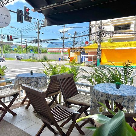 Enjoy'S Beach House & Cafe' Ban Karon Εξωτερικό φωτογραφία