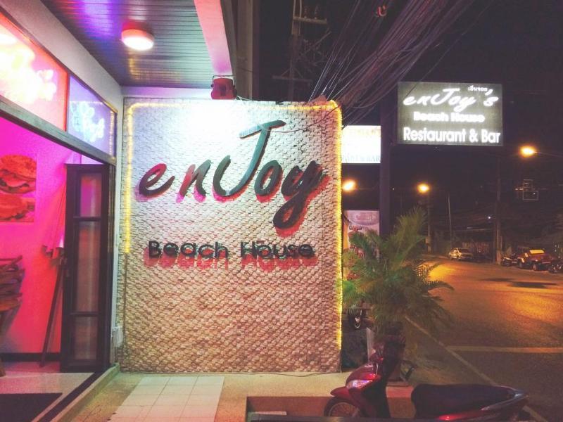 Enjoy'S Beach House & Cafe' Ban Karon Εξωτερικό φωτογραφία